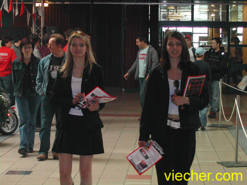 f_viecher.com_girls (19)