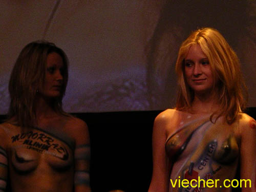 f_viecher.com_girls (44)